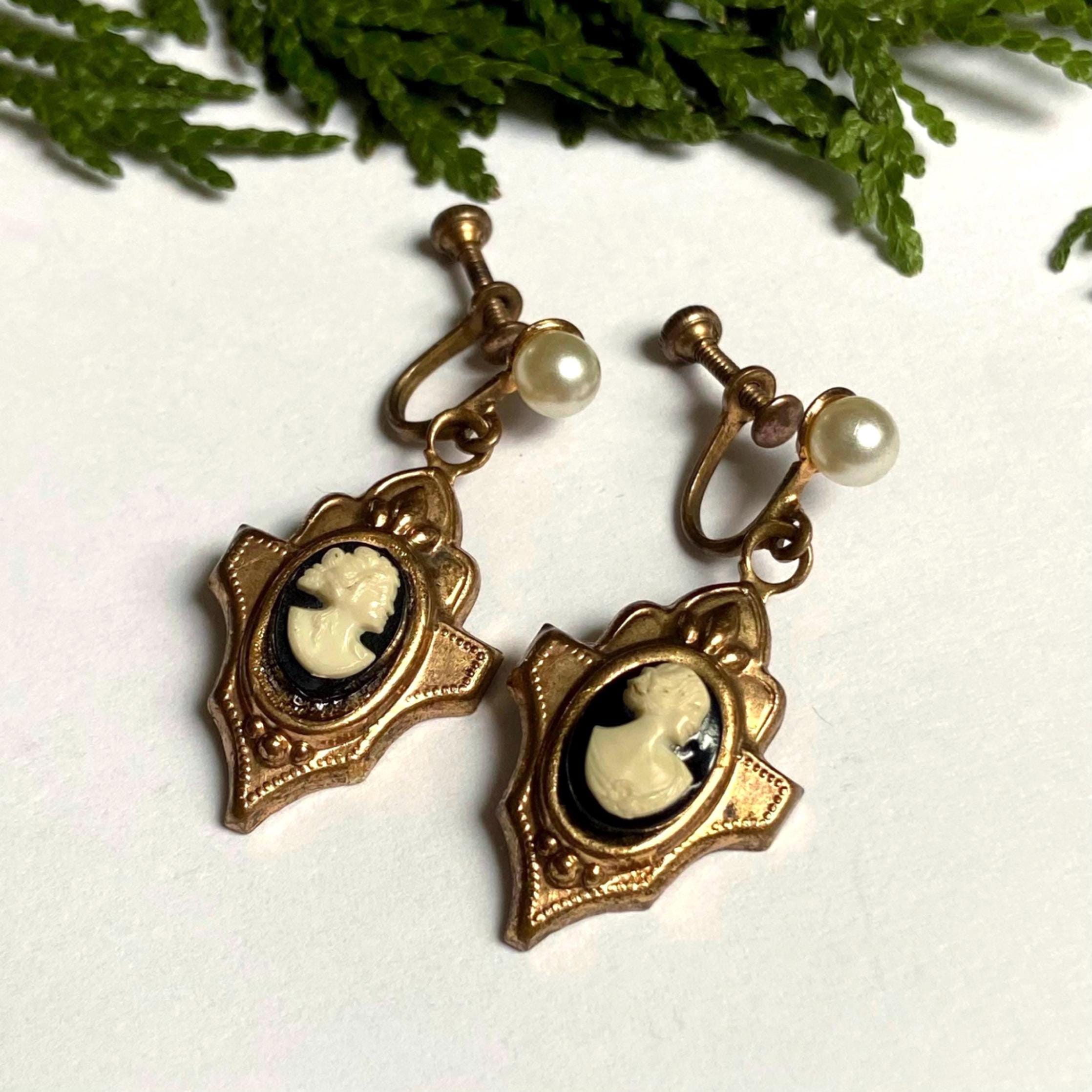アンティークカメオイヤリング - Etsy 日本