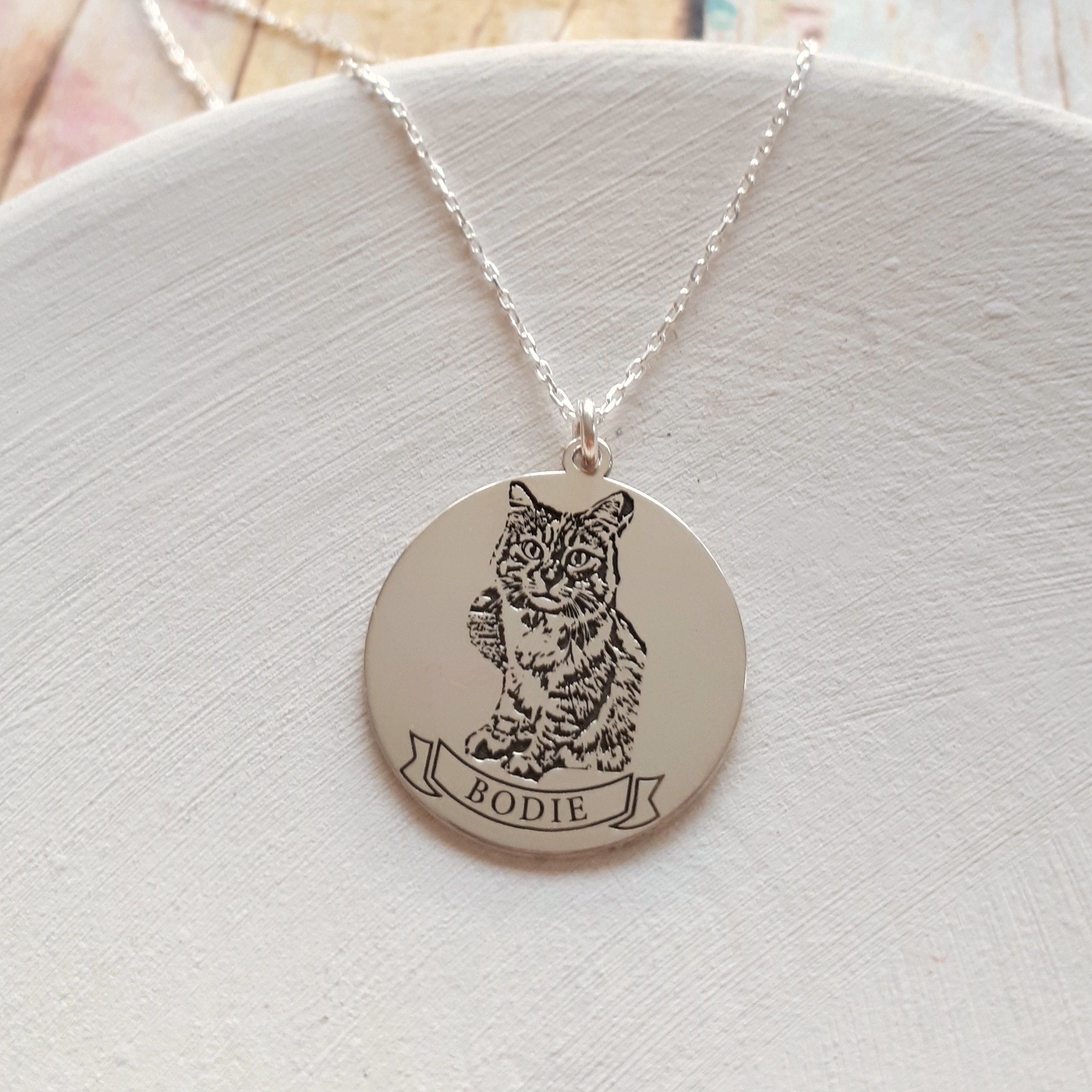 Collana con ritratto di cane personalizzato, regalo commemorativo per animali domestici in argento sterling - Italia