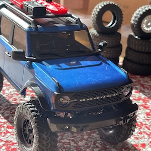 Scale garage floor