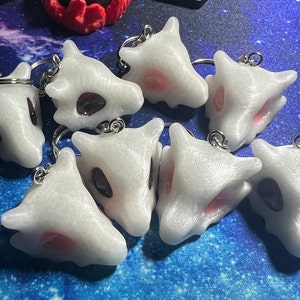 Glow In The Dark Cubone Skull Keychain