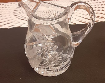 ¿Crema de cristal de corte americano antiguo?