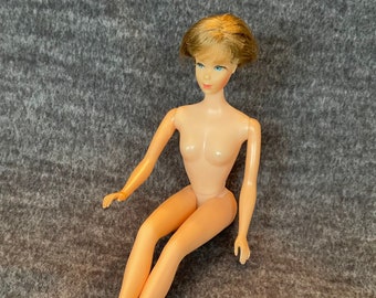 Vintage Twist N Turn Barbie #1160, 1967-68