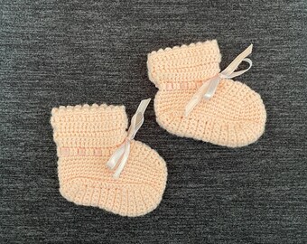 Vintage 1950s Hand-Crocheted Pink Baby Booties