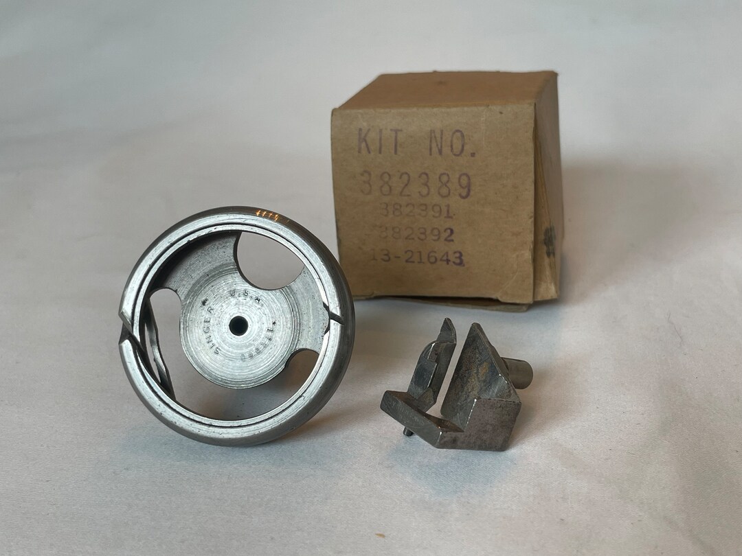 1960s Original Bobbin Hook and Position Bracket for Singer Etsy