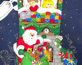 Skarpeta filcowa Bucilla Christmas „Noc przed Bożym Narodzeniem” 89258E Produkt ukończony