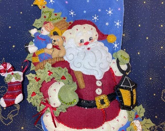 Media navideña de fieltro Bucilla “Christmas Joy” 86019 Producto terminado