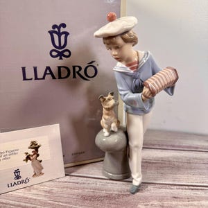 Lladro Seaside Serenade 9 tall Porcelain 6197 Retired 1998 mint w Box