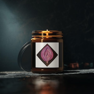 Vulva Art Candle: Feminine Empowerment, Feminist Home Decor, Amber Jar Candle, Scented Soy Wax Candle, Feminist Gift, Body Positive Candle