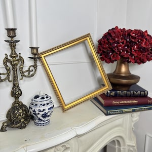 Small Antique Gold Frame | Ornate Gilt Accent Frame | French Vintage Wall Decor-Decorative frame / Antique Gold Frame Casselune Ornate Frame