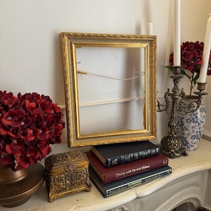 Vintage Ornate Gold Frame – French Rococo Baroque Wall Decor 38x33cm, Elegant Collectible Gilt Frame, Classic Decorative Accent
