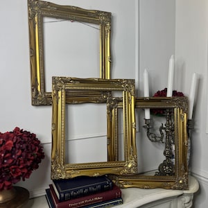 Vintage Ornate Gold Sorélle Frame: Baroque Style Antique Wall Decor (40x35cm outside, 30.5x25.5cm inside)