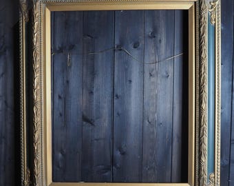 Antique Gold Baroque Frame: Ornate Green & Gold Vintage Wall Décor