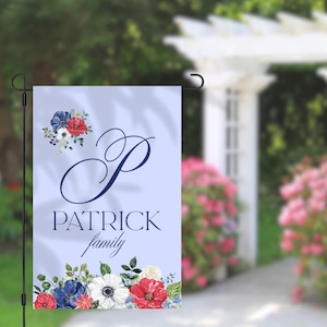 Personalized Family Name Garden Flag 12&quot; x 18&quot; Floral Family Banner Custom Yard Flag Outdoor Seasonal Decor Patriotic Floral July 4th USA