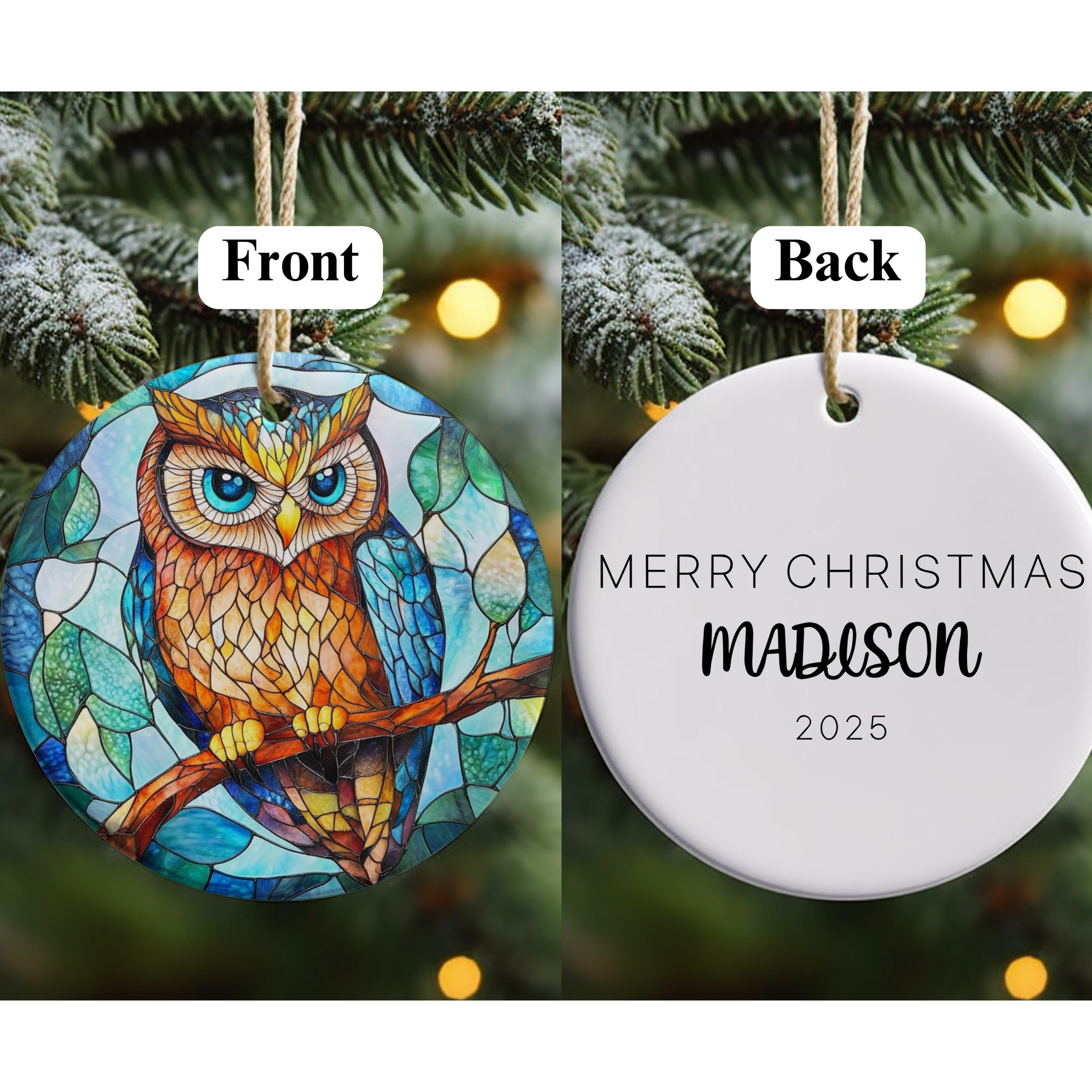 パーソナライズされたステンドグラススタイルのフクロウのオーナメント
