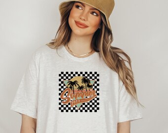 Retro Summer Graphic Tee | Summer 2023 Vintage Comfort T-Shirt | Unisex Checkered Tee