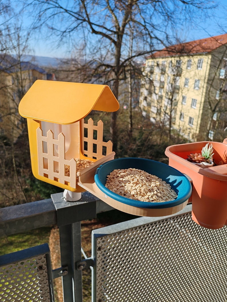 3D Printed Bath / Food extension with fence for the Bird Buddy® Futter Erweiterung / Bad mit Zaun für den Bird Buddy® Bild 2