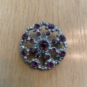 Vintage Rhinestone Brooch