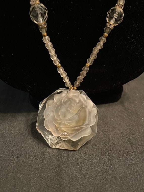 Vintage rose necklace - image 5