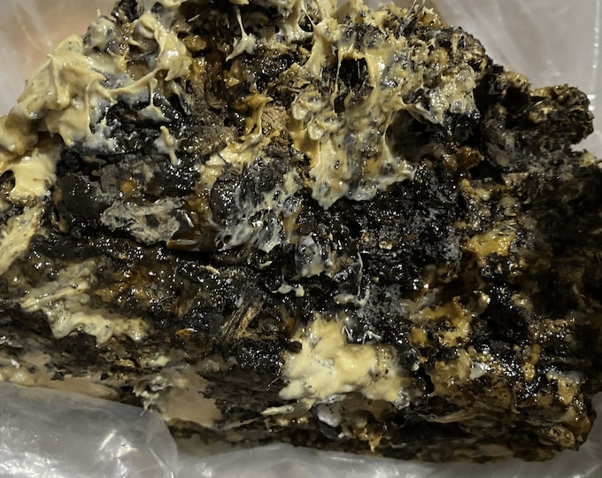 Raw Black Fassoukh, Powerful Resin Incense for protection against Negative Energies, black galbanum fashour, فاسوخ مغربي أسود