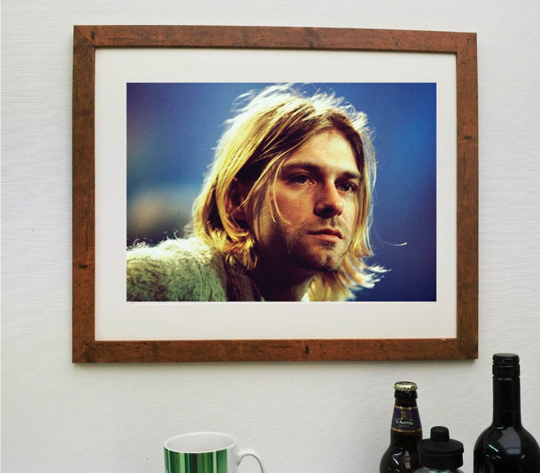 Nirvana Kurt Cobain Colour POSTER - Etsy