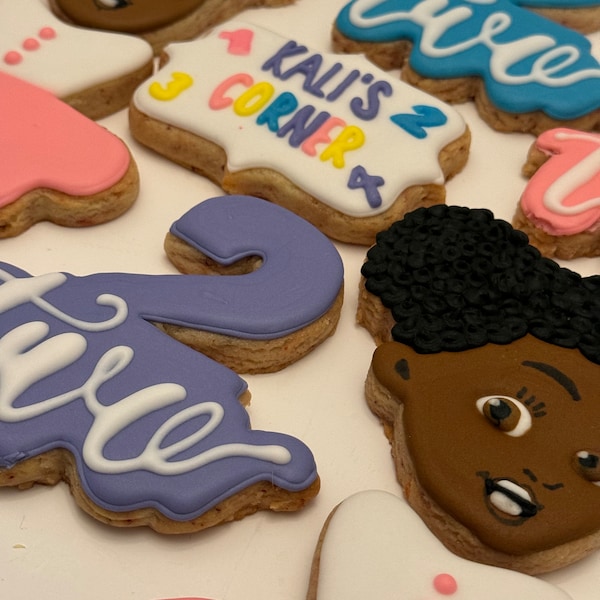 1 dozen custom decorative cookies l Gracie’s Corner | Birthday | party |