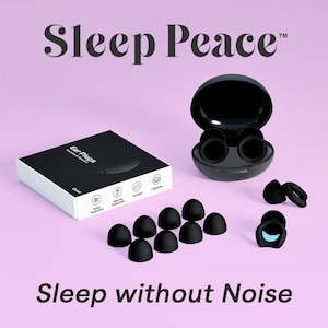 Puede incluir: Imagen de tapones para los oídos y accesorios negros. La imagen incluye un estuche negro, una caja con la etiqueta "Ear Plugs" y varias puntas negras. Se muestra el texto "Sleep Peace" y "Sleep without Noise".