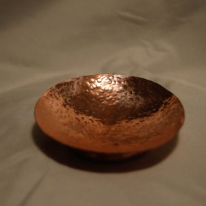 Copper Hammered Ring Bowl 7th Anniversary Gift image 3