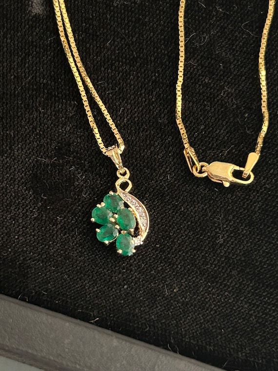 Green Emerald and Diamond ITALY 14kt Gold Necklace