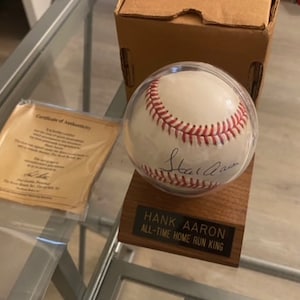 Hank aaron signed - Etsy 日本
