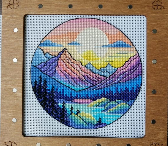 マウンテンレイククロスステッチパターン; 風景刺繍; デジタルPDF