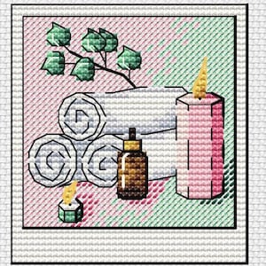 Op de afbeelding: Een spa-thema illustratie met een roze kaars, twee witte handdoeken, een kleine groene kaars en een bruin flesje etherische olie. De illustratie is geplaatst tegen een groene en roze achtergrond.