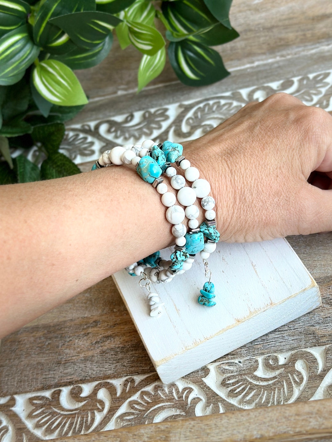 Turquoise Memory Wire Wrap Bracelet, Beaded Wire Wrap Bracelet, Blue