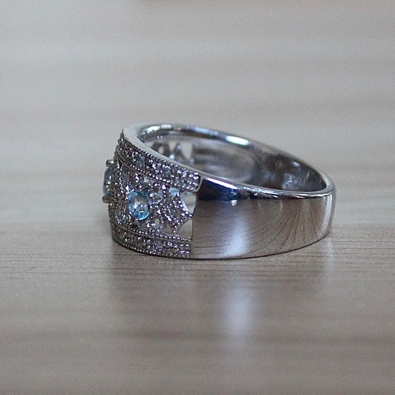 Gorgeous Blue Topaz and Cubic Zirconia Ring - image 2