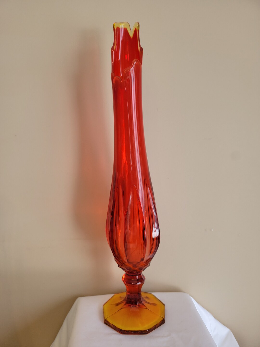 Red Amberina Dominion L.E Smith Swung Vase Vintage Etsy Canada