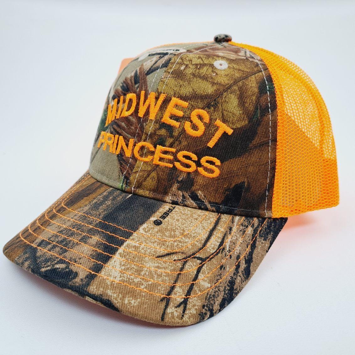 Pop Singer Maximalism Chappell Roan Midwest Princess Hat Cap Mesh Trucker Camo Chappell Roan Stuns With Show-Stopping Performance In  main image 3