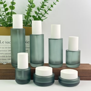 Frasco vacío de vidrio esmerilado para loción y crema, envases rellenables para el cuidado de la piel con tapas blancas para tónico, aceites esenciales y sueros.