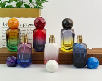 Vaporisateur en verre dégradé de 50 ml, vaporisateur à facettes avec capuchon orbe en marbre, vaporisateur de parfum vide, atomiseur de parfum rechargeable
