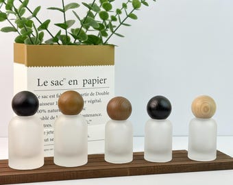 30ml 50ml 100ml Milchglas-Sprühflaschen mit Holzverschluss, nachfüllbare Parfümspenderbehälter für Geschenkartikel und zur Aufbewahrung, auslaufsicher