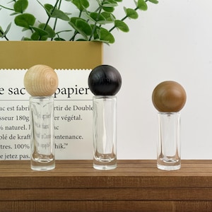 10ml 15ml Glass Crimp Spray Bottle, Clear Refillable Perfume Atomizer with Wood Ball Cap, Empty Travel Fragrance Body Mist Container