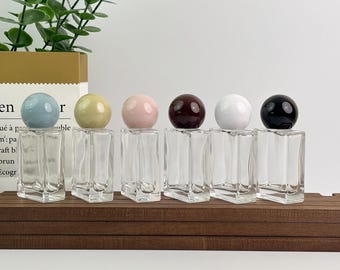 30ml Clear Glass Spray Bottle, Square Perfume Atomizer with Colorful Ball Cap, Refillable Fragrance Packaging, Wedding Gifts