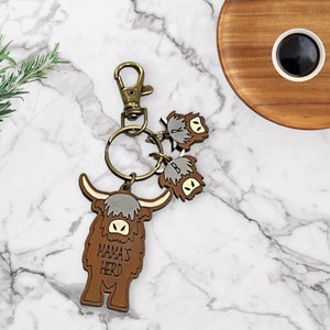 Highland Cow Family Keychain, Personalized Gift for Mom, Mama’s Herd Customized | Engraved Wooden Keepsakes