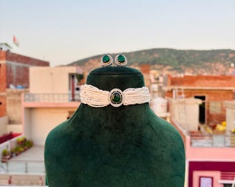 Conjunto de collar Kundan Polki verde esmeralda: joyería nupcial inspirada en Sabyasachi