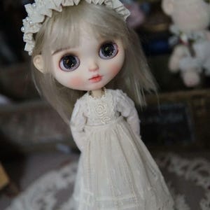 Blythe Doll Clothes: Retro Skirt, Apron, Headband & Socks (OB24/OB22 Size)