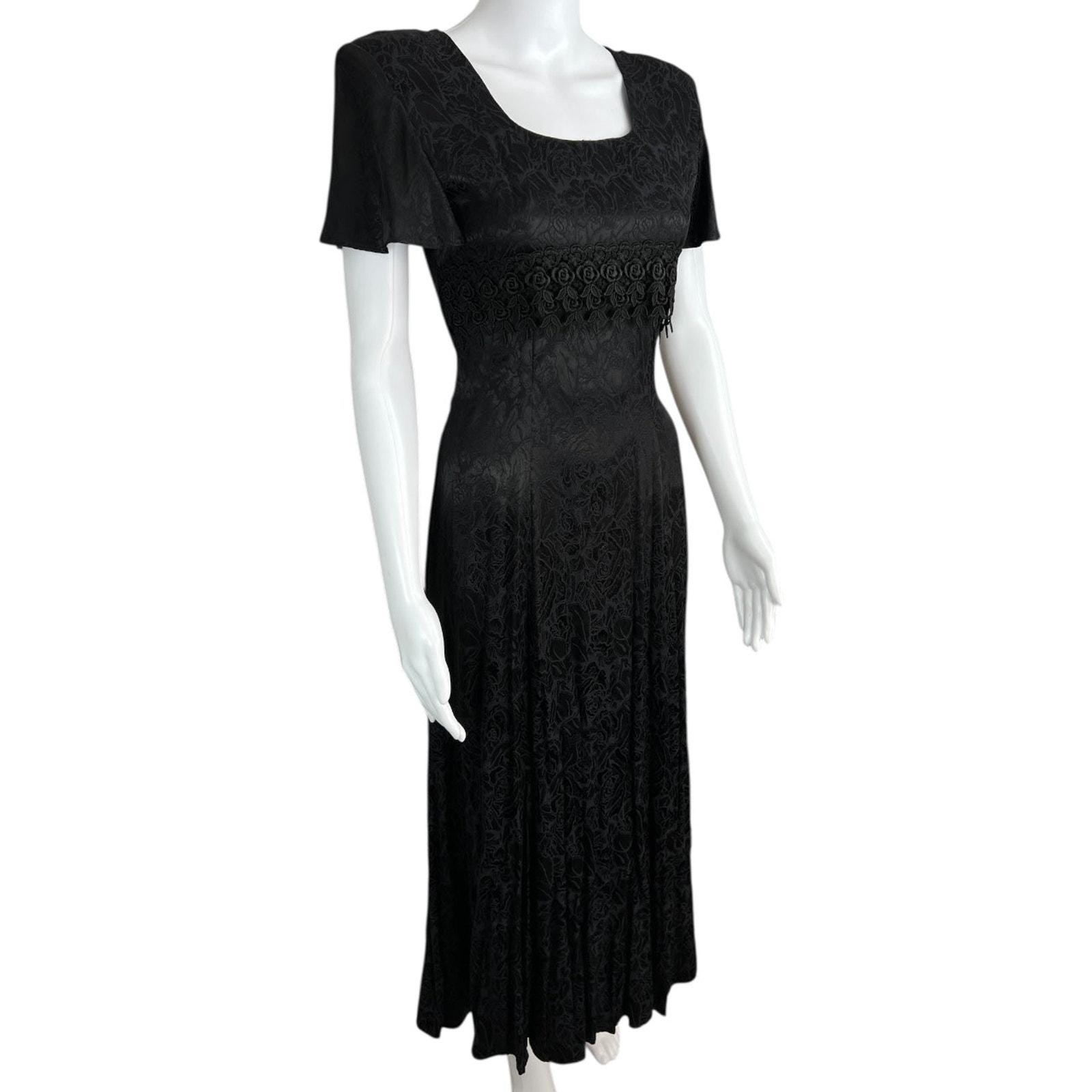 90s whimsigoth prom dress Strapless Sweetheart Lace Up Back Simple Floral Lace A-line Long Weddi –  SposaBridal