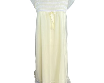 60s McGregor Pastel Yellow Babydoll Nightgown Women’s Medium Made in USA