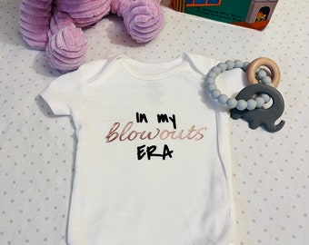 In My Blowouts Era Baby Onesie: Taylor Swift Inspired Bodysuit
