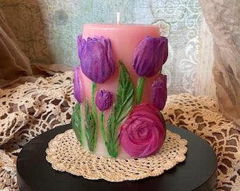 チューリップ型ピラーキャンドル、手描き、ラベンダーエッセンシャルオイル配合