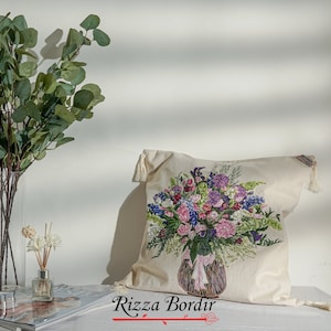 Funda de sofá bordada con flores hecha a mano; Funda de cojín bordada a mano; Funda de almohada de lona bordada con flores; Regalos para un nuevo hogar