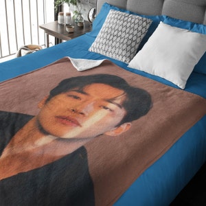 Lee Jun-ho blanket, King the Land Kdrama blanket, 이준호 merch, Netflix kdrama merch, King the land merch, gift for her