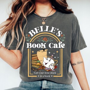 Belle&#39;s Book Club Shirt, Geschichte so alt wie die Zeit Belle&#39;s Book Cafe Shirt, Belle Princess Book Shirt, Geschenke für Buchliebhaber